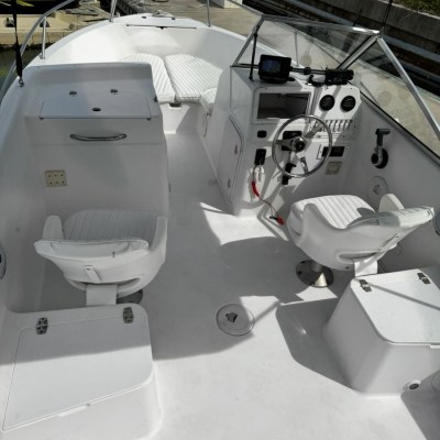 st pete boat rental driver seat and gadgets