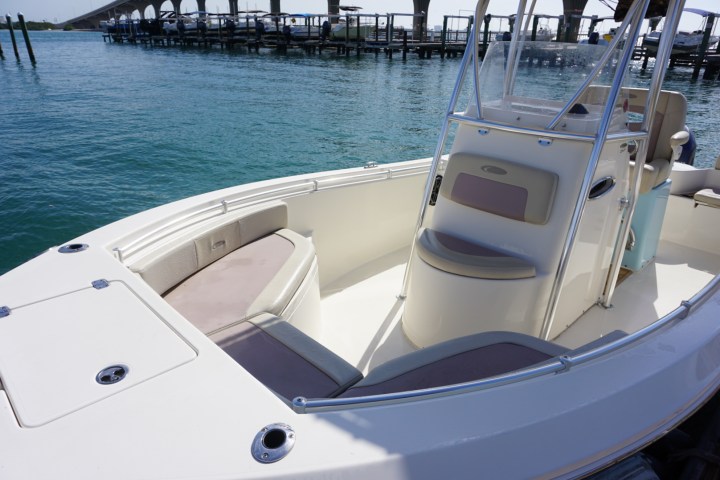 Front cushion seating on a St Pete boat rental good for three people